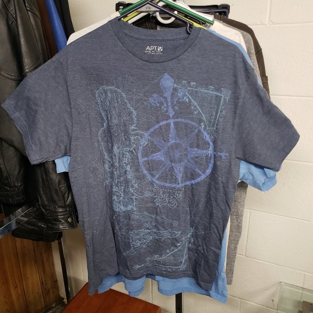 APT 9 ~ Navigational Graphics Shirt ~ Navy Blue ~ M